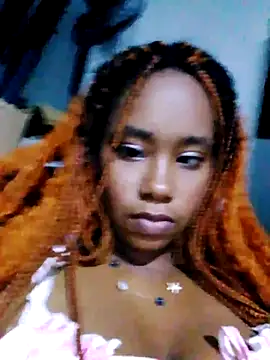 Snapshot of diabla_sexyboobs chatting on 10, 10, 2025 diabla sexyboobs online show from 10, 10, 2025