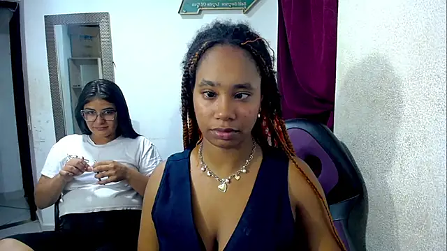 diabla sexyboobs online show from 17, 2, 2026