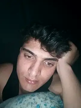 Snapshot of boy_3835 chatting on 15, 3, 2025 boy 3835 online show from 15, 3, 2025