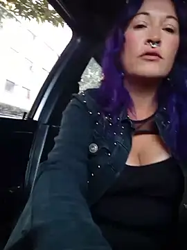 sophie banger online show from 8, 10, 2025