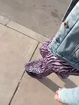 sophie banger online show from 12, 1, 2026