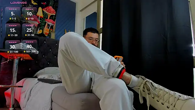 leondevereda online show from 28, 2, 2025