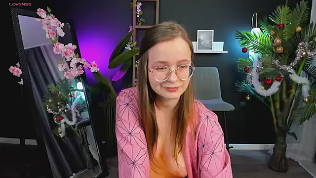 CassieCool online show from 8, 1, 2025