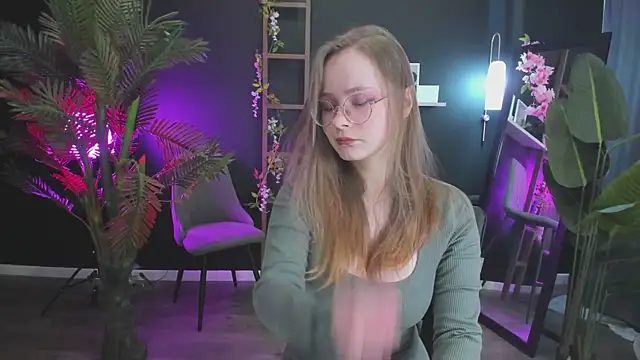 CassieCool online show from 25, 1, 2025