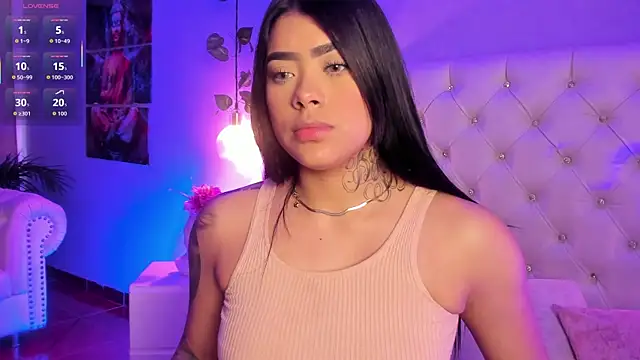 Snapshot of ZoeHarris chatting on 24, 9, 2025 ZoeHarris online show from 24, 9, 2025