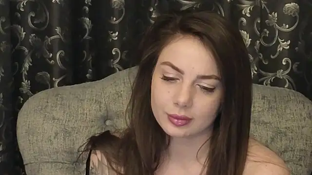 Snapshot of Alisa054 chatting on 11, 11, 2025 Alisa054 online show from 11, 11, 2025