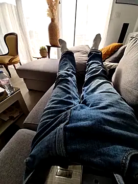 Snapshot of Bretoncool chatting on 8, 2, 2026 Bretoncool online show from 8, 2, 2026