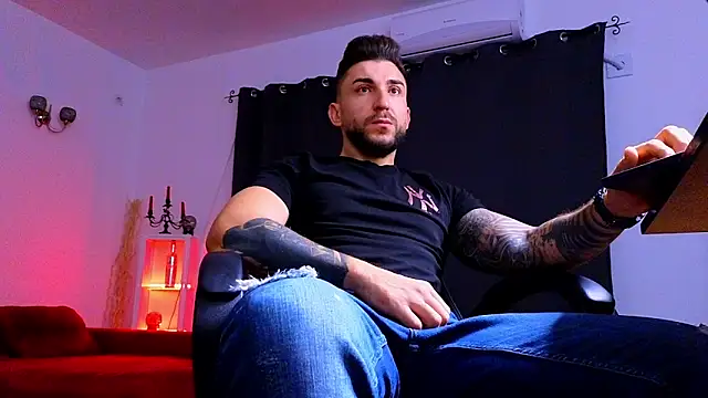 MightyAaron66 online show from 15, 9, 2025