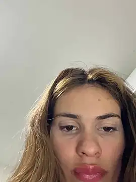 Snapshot of cuteluci_ chatting on 27, 1, 2025 cuteluci online show from 27, 1, 2025