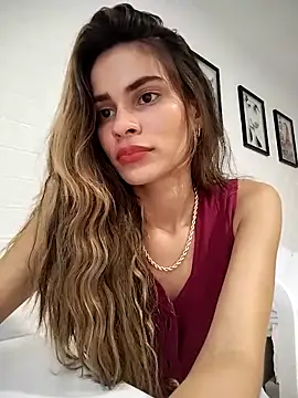 Snapshot of cuteluci_ chatting on 20, 3, 2025 cuteluci online show from 20, 3, 2025