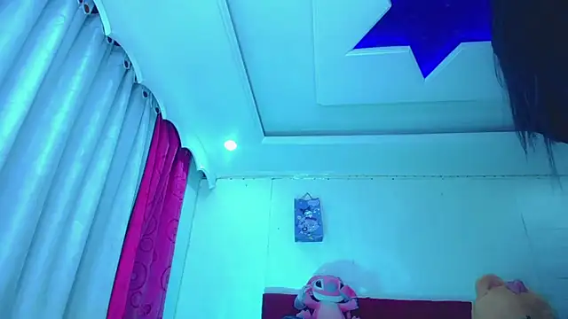 NahomiCamper online show from 16, 2, 2026