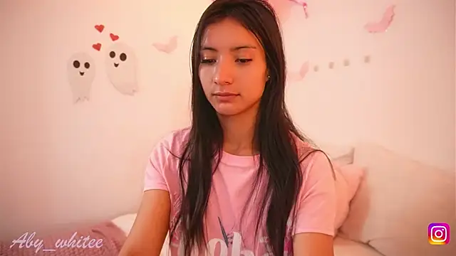 AbyWhitee online show from 27, 10, 2025