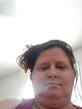 staceysmomfow online show from 1, 1, 2025