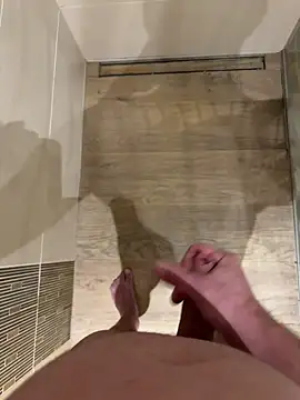 Snapshot of rundum40 chatting on 10, 12, 2024 rundum40 online show from 10, 12, 2024