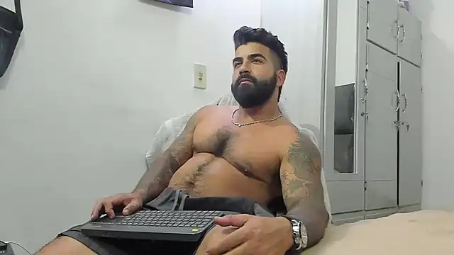 Lyon vach online show from 7, 2, 2025