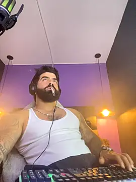 Lyon vach online show from 11, 10, 2025