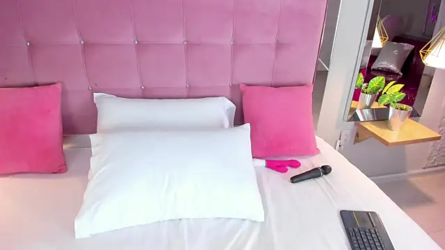 ArticaBelle online show from 13, 9, 2025