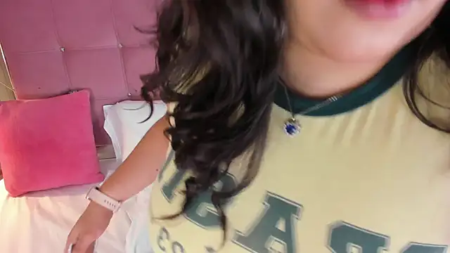 ArticaBelle online show from 12, 10, 2025