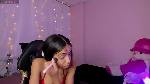 Abigail Wilson  online show from 6, 2, 2025