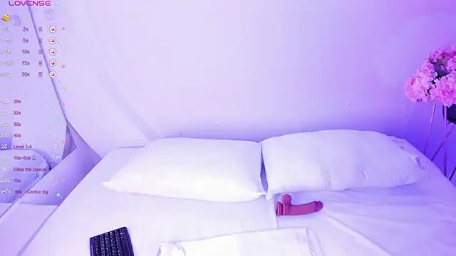 NanaOsaky online show from 1, 10, 2025