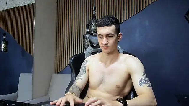 JacksonOlsenn online show from 12, 2, 2025