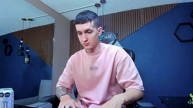 JacksonOlsenn online show from 13, 3, 2025