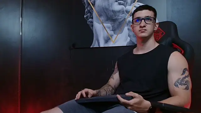 JacksonOlsenn online show from 24, 9, 2025