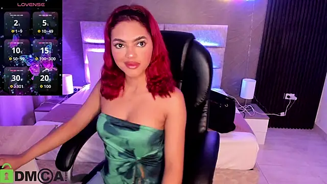 Cristal  adams online show from 13, 10, 2025