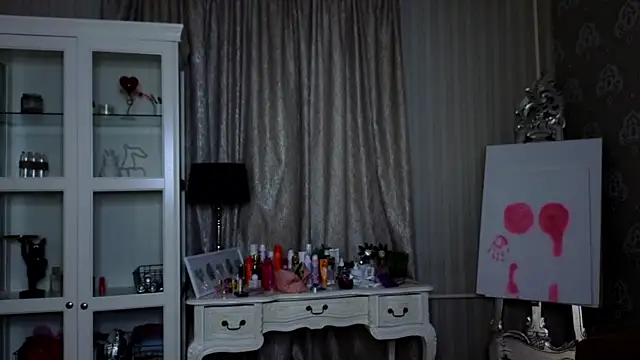 Snapshot of AnneFoxy chatting on 15, 11, 2025 AnneFoxy online show from 15, 11, 2025