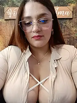 Snapshot of hanna-a chatting on 23, 7, 2026 hanna-a online show from 23, 7, 2026