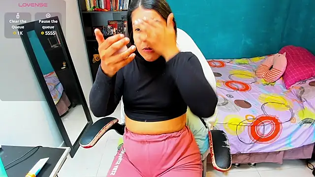 peanut tangerine online show from 26, 2, 2025