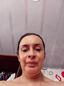 Samantha Sullivan  online show from 15, 5, 2026