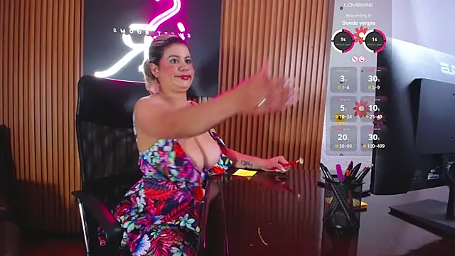 Candy sr online show from 25, 2, 2025