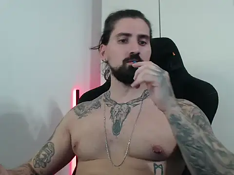 Snapshot of MateoHunk chatting on 30, 9, 2025 MateoHunk online show from 30, 9, 2025