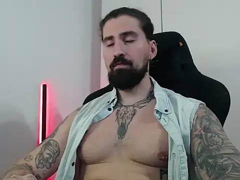 Snapshot of MateoHunk chatting on 10, 10, 2025 MateoHunk online show from 10, 10, 2025