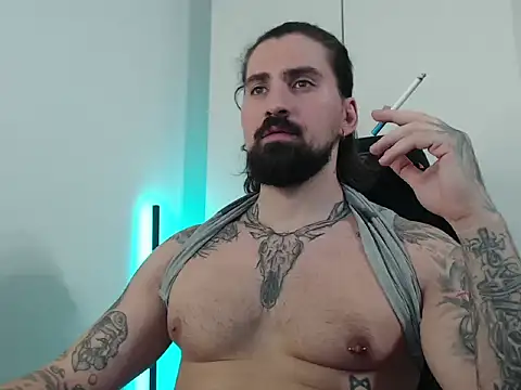 Snapshot of MateoHunk chatting on 17, 10, 2025 MateoHunk online show from 17, 10, 2025