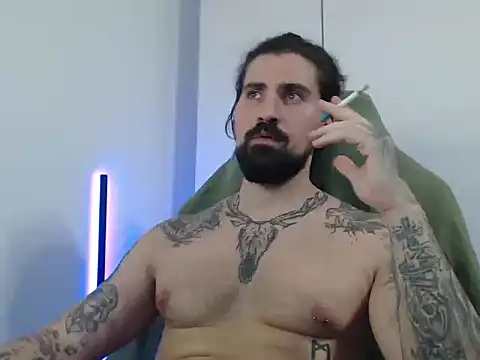 Snapshot of MateoHunk chatting on 30, 10, 2025 MateoHunk online show from 30, 10, 2025