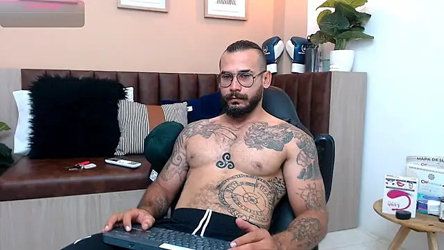 hanz col online show from 13, 3, 2025