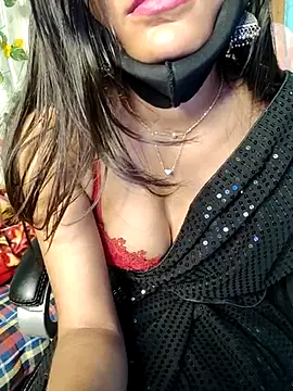 Reena Singh53 online show from 16, 3, 2025