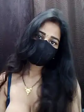 Lalisa sexy online show from 8, 3, 2026