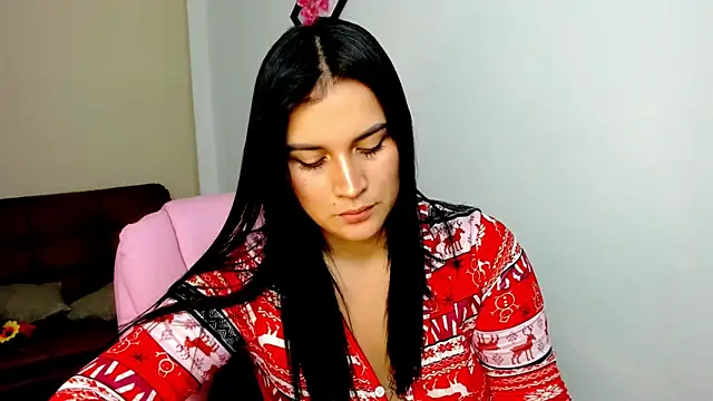 Emic  online show from 3, 3, 2025