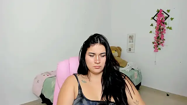 Emic  online show from 14, 3, 2025