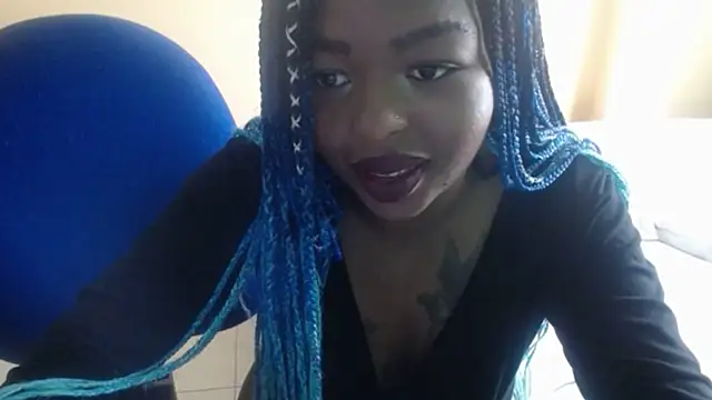  Zooee online show from 5, 2, 2025