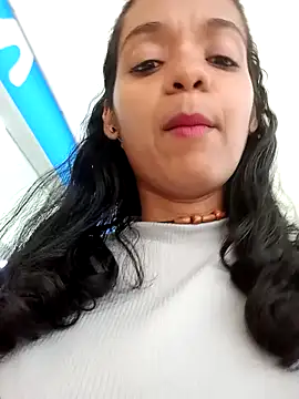 Snapshot of anitagrenn chatting on 6, 2, 2025 anitagrenn online show from 6, 2, 2025