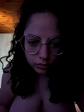 babyluna939 online show from 17, 12, 2025