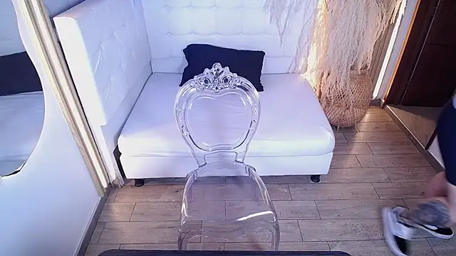 Bruja  Scarlata online show from 20, 11, 2025