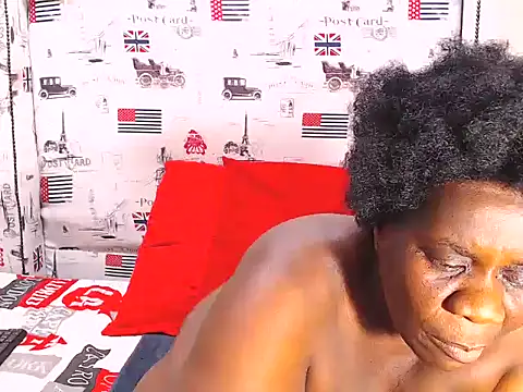 Honeybumsx32 online show from 10, 9, 2025