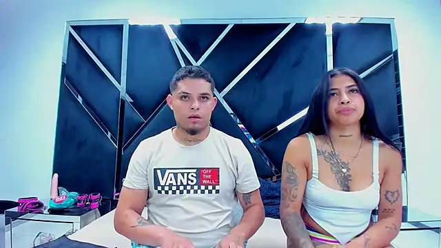 Snapshot of MelissaAndZeuss chatting on 17, 12, 2024 MelissaAndZeuss online show from 17, 12, 2024