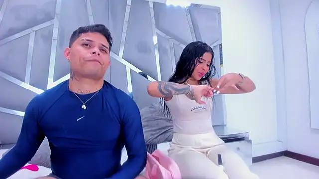 Snapshot of MelissaAndZeuss chatting on 15, 3, 2025 MelissaAndZeuss online show from 15, 3, 2025