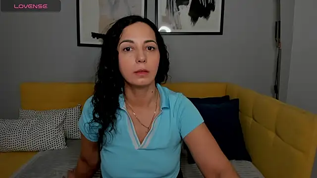 Linda Insatiable online show from 9, 3, 2025